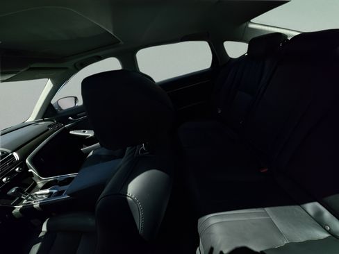 Used 2019 Honda Accord EX-L image 6