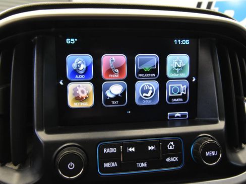 Used 2018 GMC Canyon SLE image 19