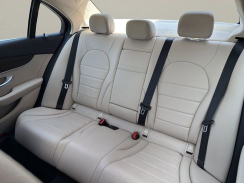Used 2016 Mercedes-Benz C 300 4MATIC Sedan image 12