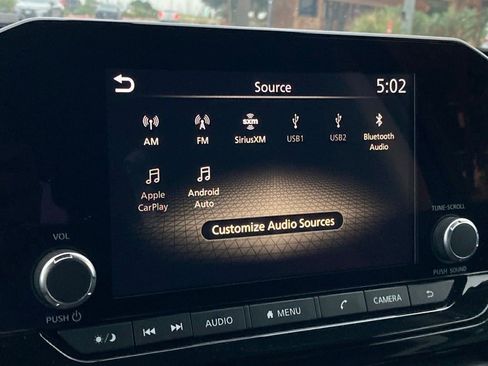 Used 2024 Nissan Pathfinder SV FWD image 21