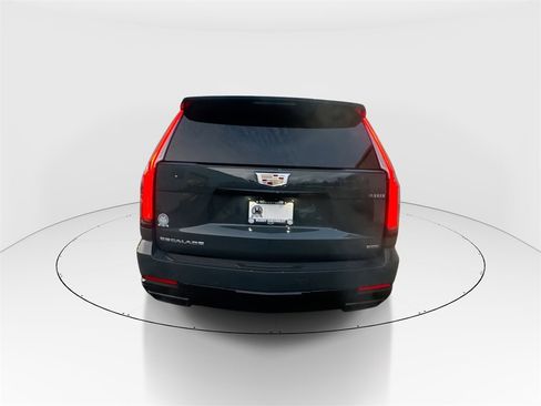 Used 2025 Cadillac Escalade Sport image 7