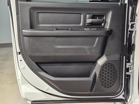 Used 2025 RAM 2500 Tradesman AWD/4WD image 33