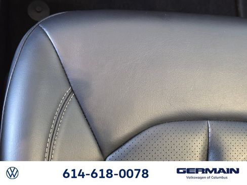Used 2023 Chrysler Pacifica Touring-L w/ S Appearance Package AWD/4WD image 30