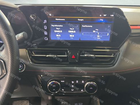 Used 2024 Chevrolet TrailBlazer RS w/ Convenience Package AWD/4WD image 15