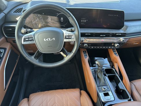 Used 2025 Kia Telluride SX Prestige X-Line image 18