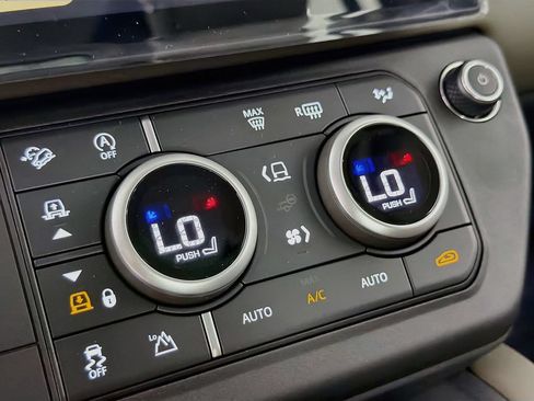 New 2026 Land Rover Defender 110 S AWD/4WD image 16
