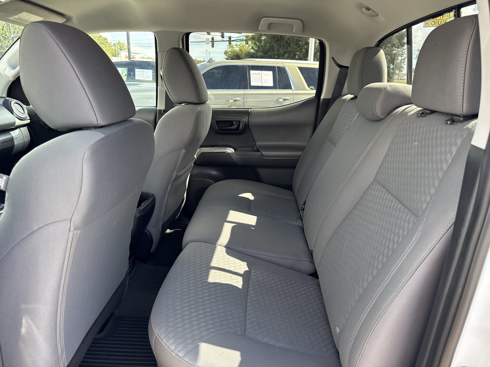 Used 2023 Toyota Tacoma SR5 w/ Technology Package RWD image 13