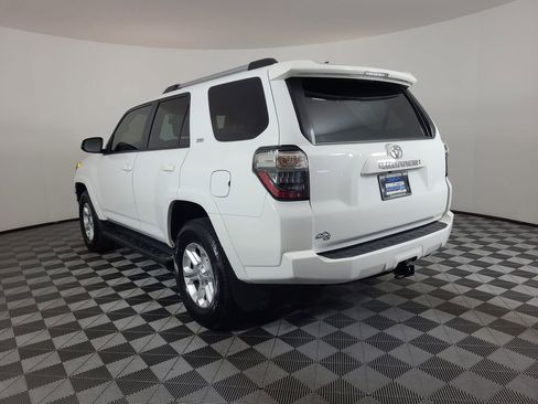 Used 2024 Toyota 4Runner SR5 Premium w/ Moonroof Package AWD/4WD image 5