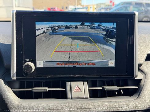Used 2025 Toyota RAV4 LE image 25