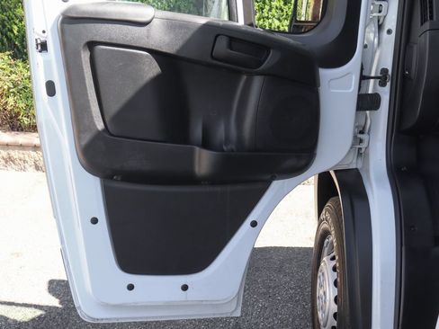 Used 2024 RAM ProMaster 3500 FWD image 18