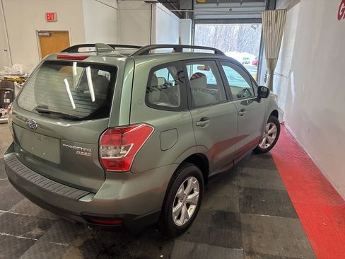 Used 2016 Subaru Forester 2.5i w/ Alloy Wheel Package image 10