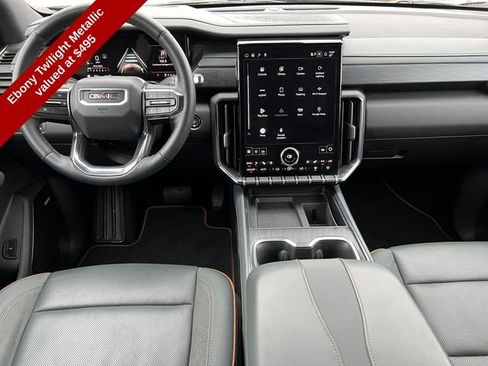 Used 2024 GMC Acadia AT4 w/ Luxury Package image 3