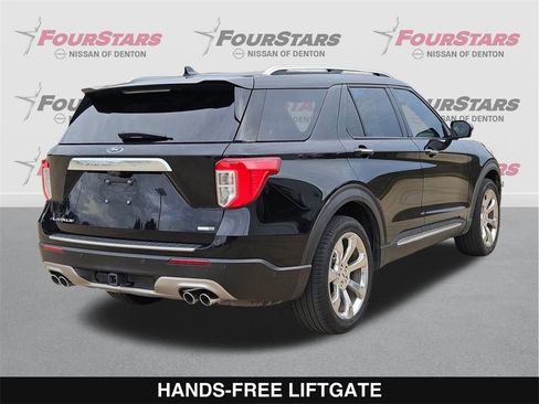 Used 2020 Ford Explorer Platinum w/ Premium Technology Package image 4