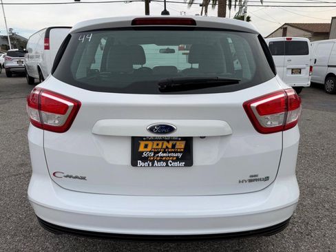 Used 2017 Ford C-MAX SE w/ Interior Protection Package image 7