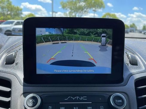 Used 2022 Ford Transit Connect XLT FWD image 18