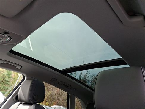 Certified 2025 Audi Q5 2.0T Premium Plus w/ Premium Plus Package image 15