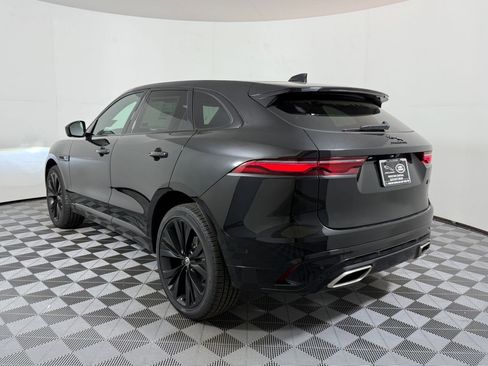 New 2026 Jaguar F-PACE R-Dynamic S image 3