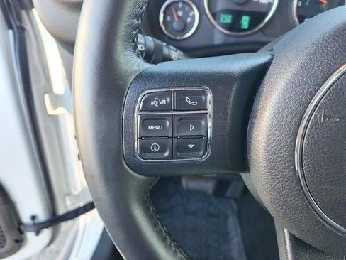 Used 2017 Jeep Wrangler Sport AWD/4WD image 15