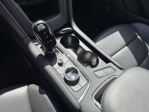 Used 2024 Cadillac XT6 Premium Luxury image 27