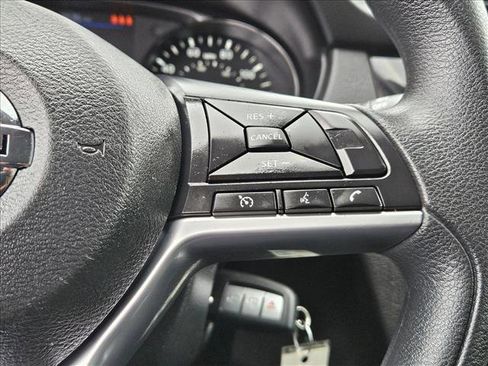 Used 2020 Nissan Rogue Sport S w/ Appearance Package FWD image 24