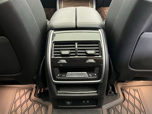 Used 2024 BMW X5 xDrive40i AWD/4WD image 10