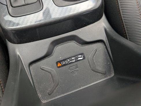 Used 2022 GMC Canyon AT4 w/ Trailering Package AWD/4WD image 18