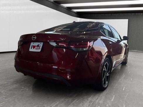 Used 2024 Nissan Sentra SV FWD image 5