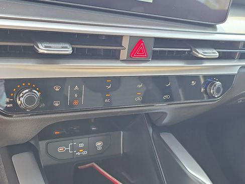 New 2026 Kia Sorento LX image 24