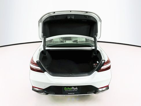 Used 2025 Genesis G70 2.5T RWD image 28