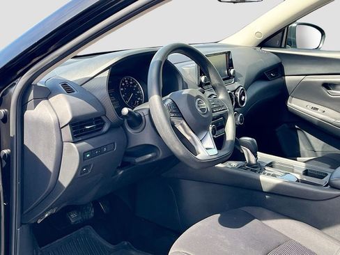 Used 2023 Nissan Sentra S FWD image 9