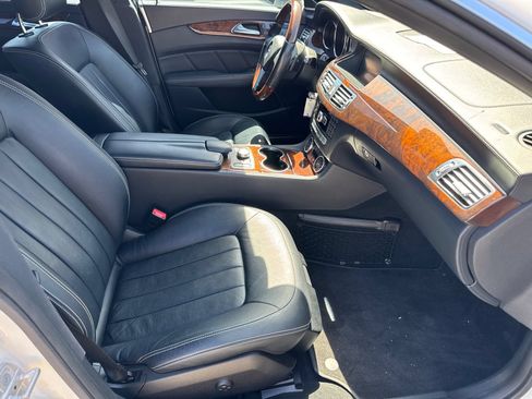 Used 2014 Mercedes-Benz CLS 550 image 10