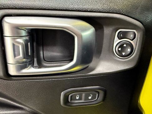 Used 2024 Jeep Wrangler Unlimited Rubicon 4xe image 20