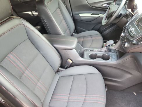 Used 2023 Chevrolet Equinox RS AWD/4WD image 12