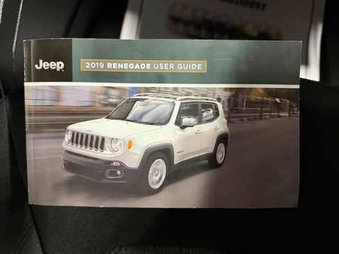 Used 2019 Jeep Renegade Altitude w/ Quick Order Package 2XM image 48