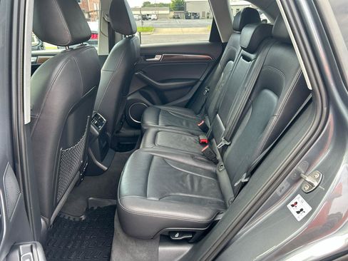 Used 2016 Audi Q5 2.0T Premium Plus AWD/4WD image 11