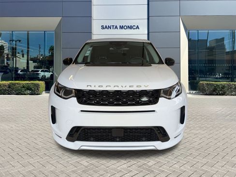 New 2025 Land Rover Discovery Sport S image 6