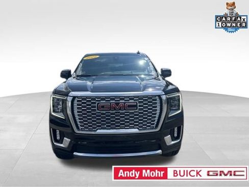 Used 2022 GMC Yukon XL Denali AWD/4WD image 3