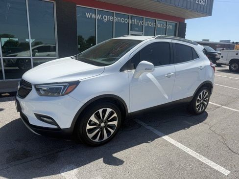 Used 2017 Buick Encore Essence FWD image 1