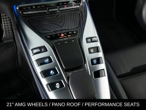 Used 2024 Mercedes-Benz AMG GT 43 image 30