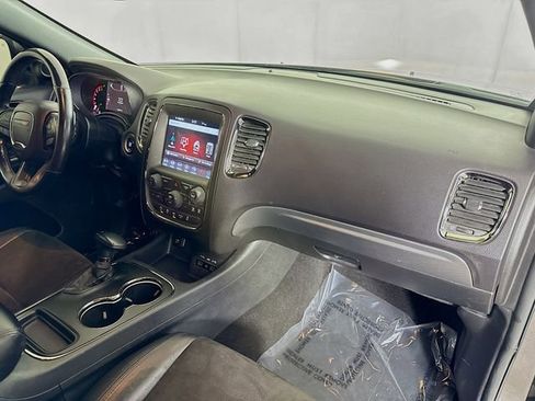 Used 2019 Dodge Durango GT image 28
