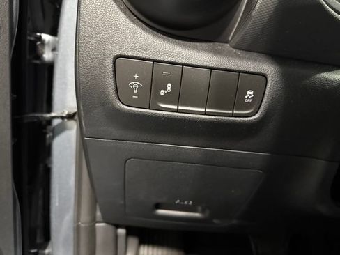 Used 2018 Hyundai Kona Limited AWD/4WD image 9
