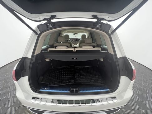 Used 2026 Mercedes-Benz GLS 450 4MATIC image 19