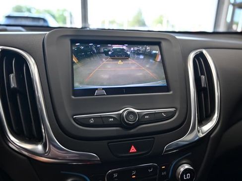 Used 2021 Chevrolet Equinox LT AWD/4WD image 20