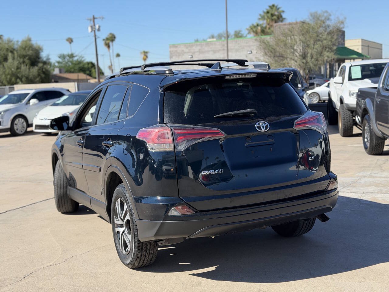 Used 2017 Toyota RAV4 LE w/ Carpet Mat Package FWD image 5