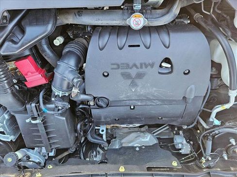 Used 2016 Mitsubishi Outlander Sport ES image 18