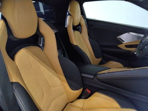 Used 2020 Chevrolet Corvette Stingray Premium Cpe w/ 3LT image 37