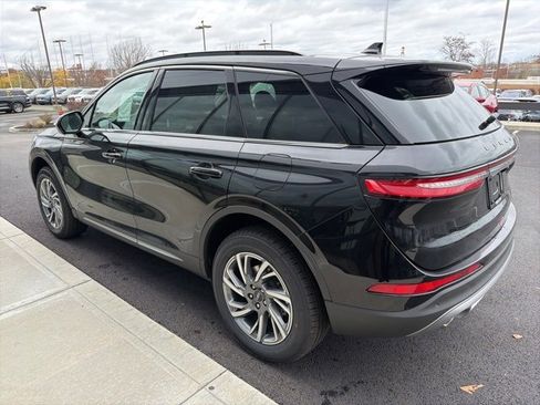 New 2026 Lincoln Corsair Premiere image 5