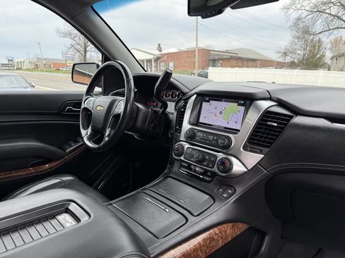Used 2018 Chevrolet Tahoe Premier image 11
