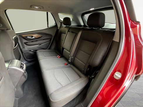 Used 2021 GMC Terrain SLE w/ Driver Convenience Package FWD image 21