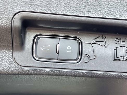 Certified 2023 Ford Explorer XLT w/ Equipment Group 202A AWD/4WD image 13